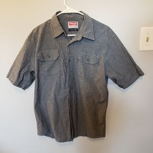 Wrangler Short Sleeve Button Down Shirt Size L